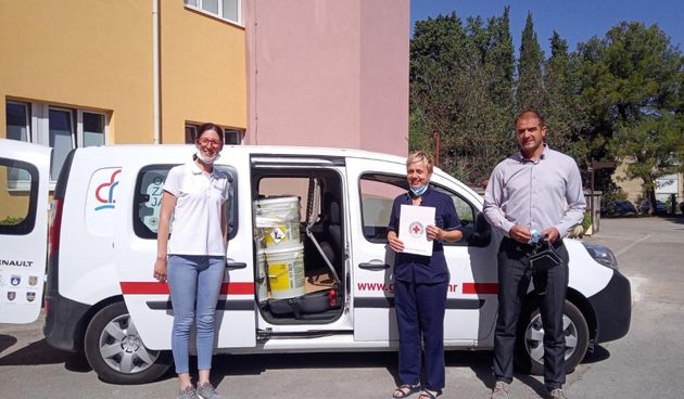 Crveni križ, Biograd, donacija