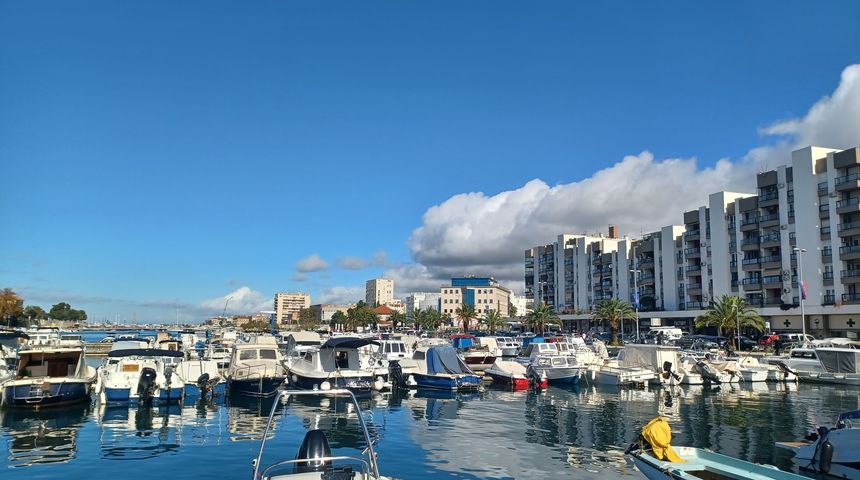 bura pretezno suncano jazine brodovi dhmz za listopad 2024 sunce