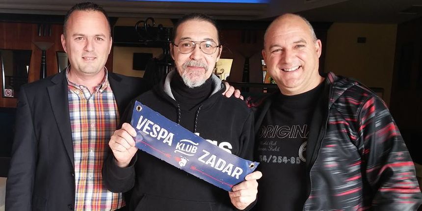 Zadarski vespaši pripremili iznenađenje za Gabriela Bertazza, foto: Vespa klub zadar