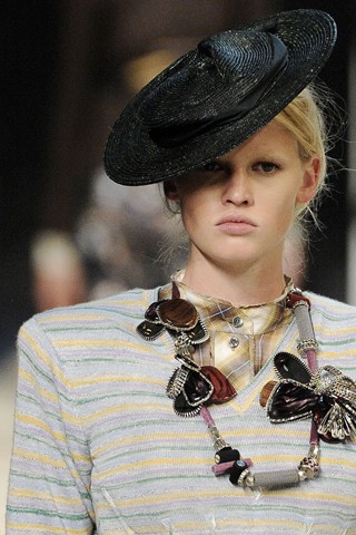 Ljetni nakit 2009. (foto: Vogue.co.uk)