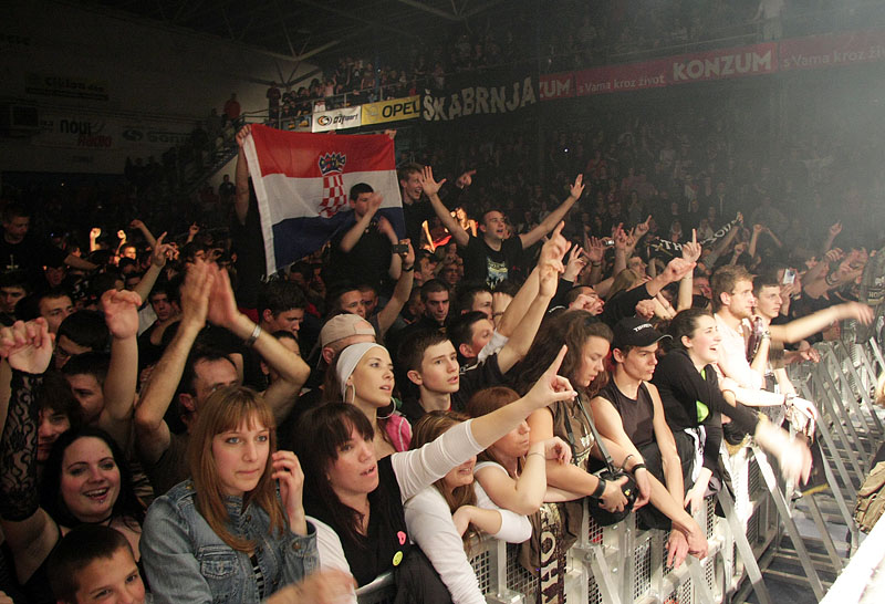 Koncert Thompsona u Jazinama