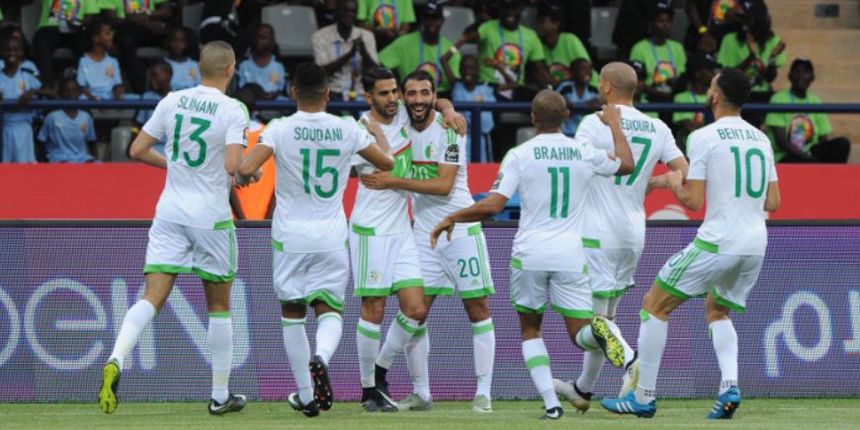 Alžirska nogometna reprezentacija Alžirska nogometna reprezentacija