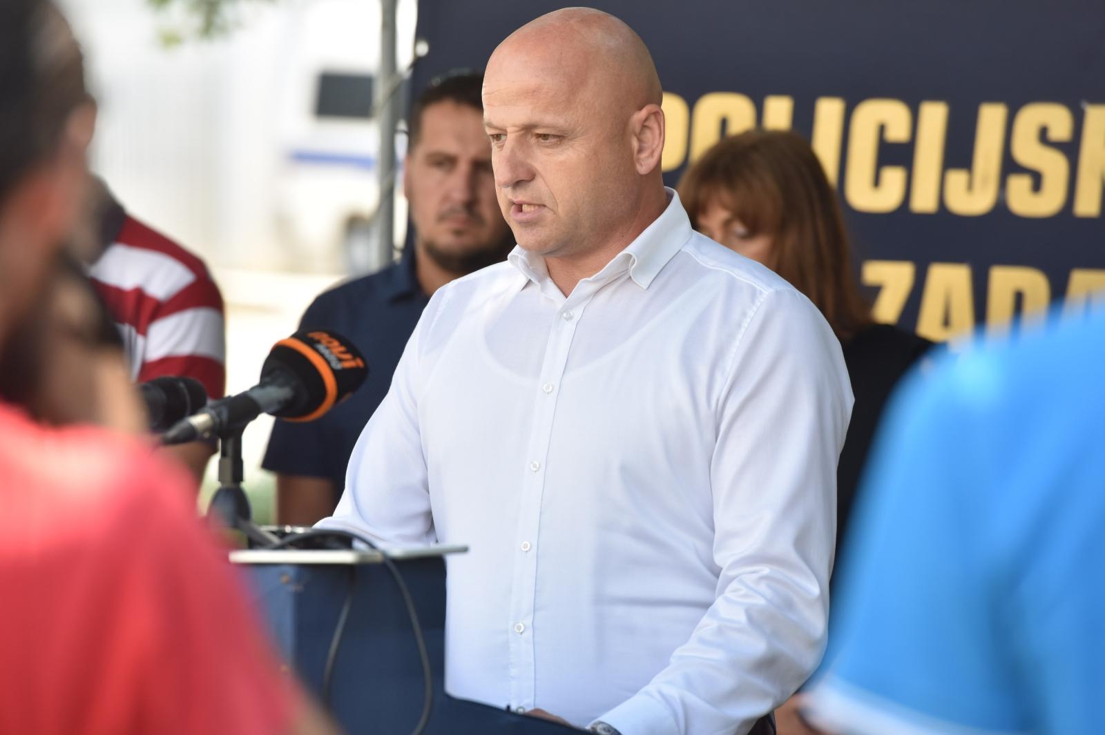 Završena istraga počinjenih napada na PU Zadarsku Završena istraga počinjenih napada na PU Zadarsku