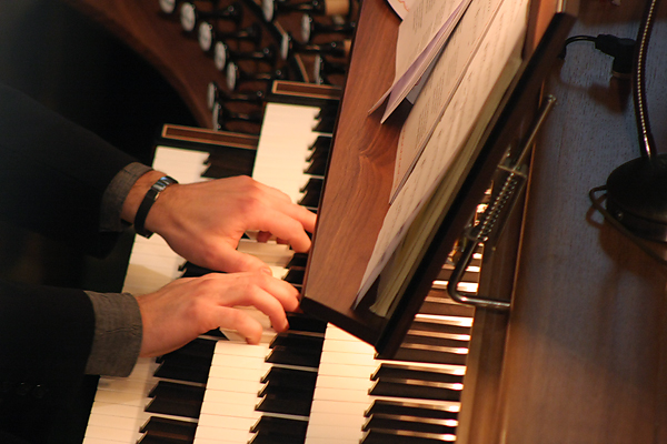 Image 1038721 (auto) Image 1038721 (auto)