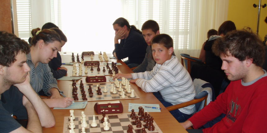 Šah u Sv. Filipu i Jakovu Šah u Sv. Filipu i Jakovu