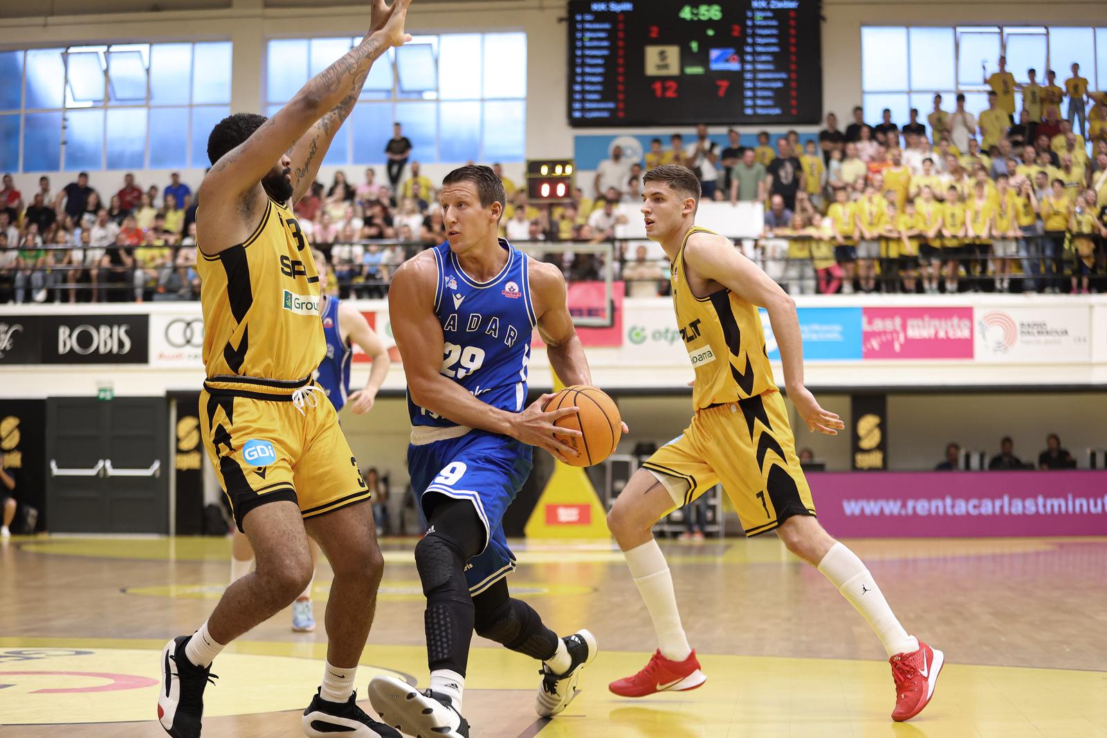 Favbet Premijer liga, finale doigravanja, 3. utakmica: KK Split – KK Zadar 87-77 Favbet Premijer liga, finale doigravanja, 3. utakmica: KK Split – KK Zadar 87-77