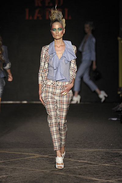 Viviene Westvood kolekcija proljeće/ljeto 2012.