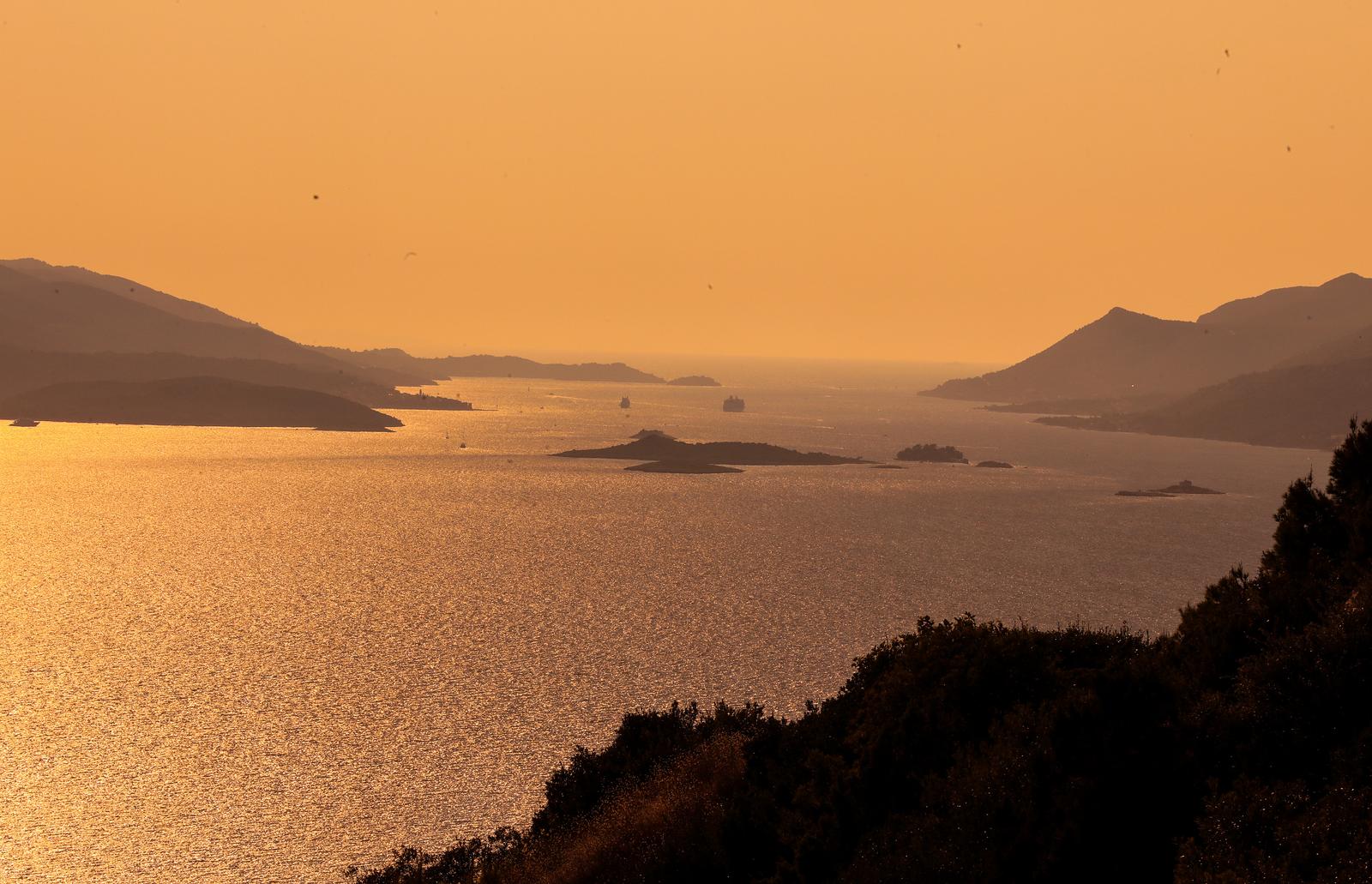 Tunel Dingač u pelješkom kraju