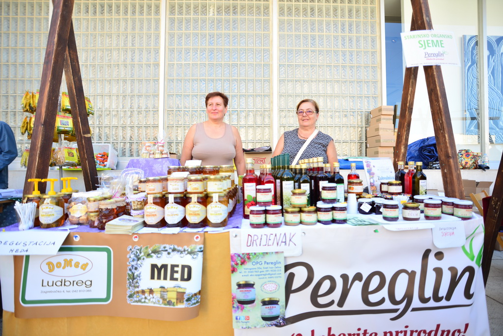 Sajam proizvodi hrvatskog sela na zadarskom Forumu