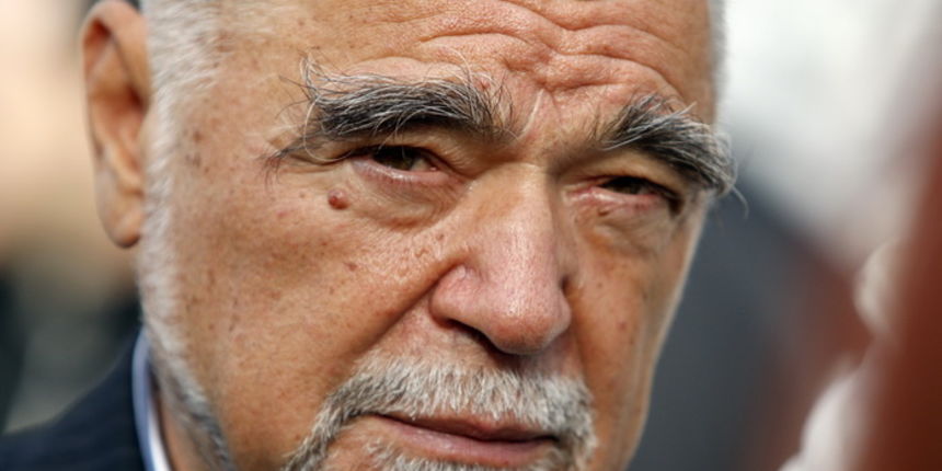 Zadar, 201110 Kike Curavic vodi tim koji cisti podmorje na Liburnskoj obali, a pridruzio im se i Stipe Mesic. Na slici: Stipe Mesic. Foto: Jure Miskovic / CROPIX