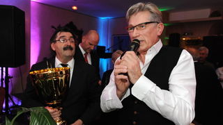 Zadar, 280213.
Poznati restoran Niko na zadarskoj Puntamici je veceras uz bogatu veceru i pjesmu brojnih izvodjaca sa svojim prijateljima i cestim gostima proslavio 50 godina od otvorenja. Na veceri su se pojavili brojni kumovi restorana kroz godine poput