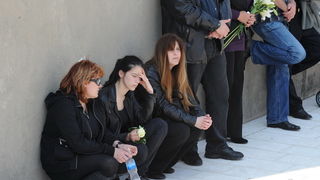 Povljana, 270410.
Vise tisuca Pazana i zitelja Zadarske i Licko – senjske zupanije okupilo se u Povljani na posljednjem ispracaju Martini Skodi (19), Anti Pogorilicu (21) i Marinu Orlicu (24) koji su tragicno izgubili zivot u prometnoj nesreci u nedjelju Povljana, 270410.
Vise tisuca Pazana i zitelja Zadarske i Licko – senjske zupanije okupilo se u Povljani na posljednjem ispracaju Martini Skodi (19), Anti Pogorilicu (21) i Marinu Orlicu (24) koji su tragicno izgubili zivot u prometnoj nesreci u nedjelju