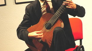 Mladi gitarist Petrit Ceku u HNK Zadar