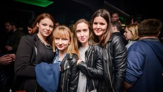 Subotnji party u Svarog baru