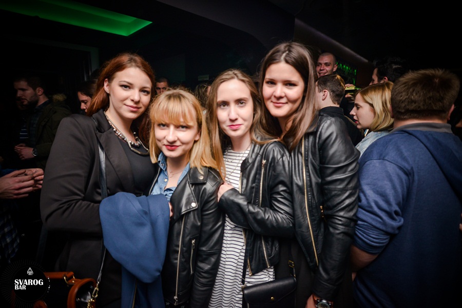 Subotnji party u Svarog baru