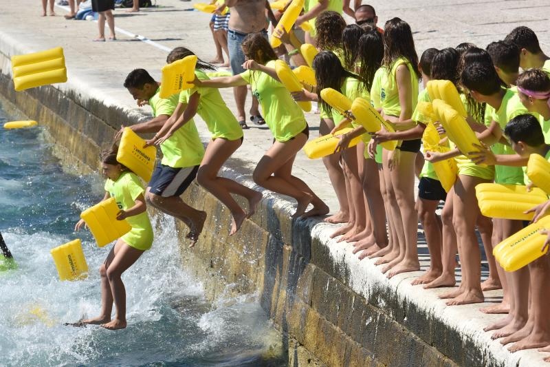 Jubilarni 10. dm Millennium Jump na zadarskoj rivi, Photo: Dino Stanin/PIXSELL Jubilarni 10. dm Millennium Jump na zadarskoj rivi, Photo: Dino Stanin/PIXSELL