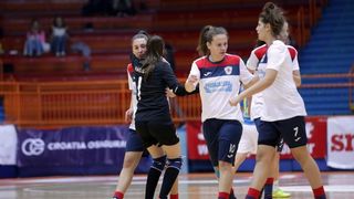 Finale Kutije šibica: ŽNK Osijek – HNTV i MNK Futsal Super chicks 4-1 Finale Kutije šibica: ŽNK Osijek – HNTV i MNK Futsal Super chicks 4-1