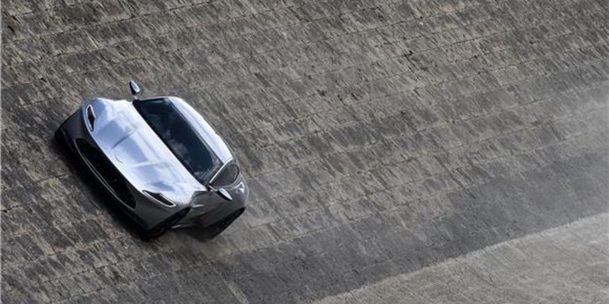 James Bond Spectre – Aston Martin, Foto: Hina James Bond Spectre – Aston Martin, Foto: Hina