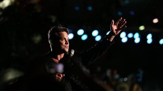 13.08.2013., Zagreb – Britanski pjevac Robbie Williams odrzao je koncert na maksimirskom stadionu u sklopu turneje Take the crown. Photo: Petar Glebov/Pixsell 13.08.2013., Zagreb – Britanski pjevac Robbie Williams odrzao je koncert na maksimirskom stadionu u sklopu turneje Take the crown. Photo: Petar Glebov/Pixsell