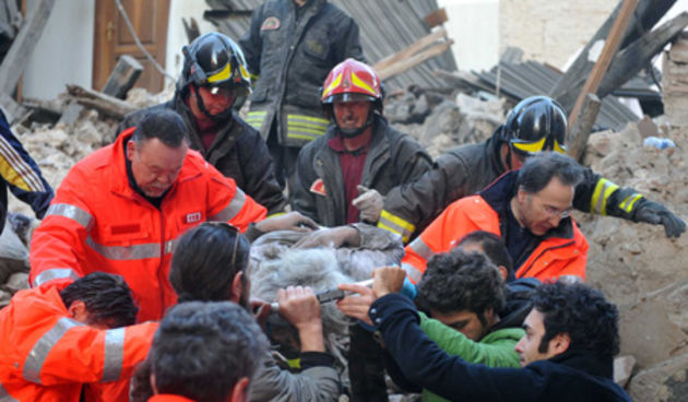 Potres u LAquili (Foto: lastampa.it)