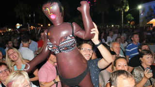 Jasmin Stavros na Viru