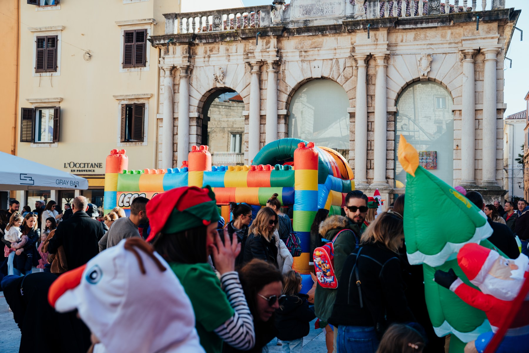 Dječji Advent na Narodnom trgu u Zadru