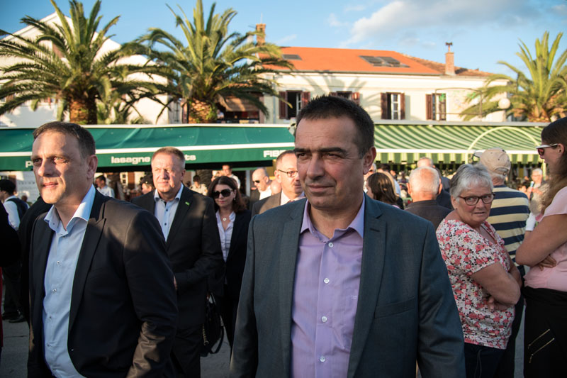 11. Gastol stol na biogradskoj rivi. Foto: Vinko Pešić 11. Gastol stol na biogradskoj rivi. Foto: Vinko Pešić