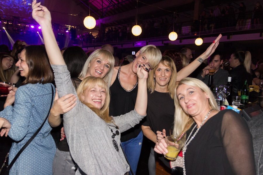 Koncert Doris Dragović u klubu Arsenal Zadar Koncert Doris Dragović u klubu Arsenal Zadar