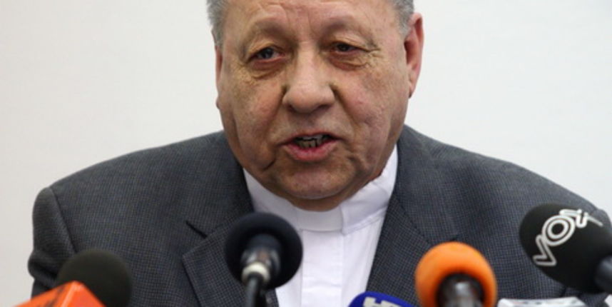 Zadar, 020210.
Ordinarijat Zadarske nadbiskupije . Don Milivoj Bolobanic privremeni upravitelj Zadarskom nadbiskupijom predstavio se novinarima prvi put na novoj funkciji .
Foto: Vladimir Ivanov / CROPIX