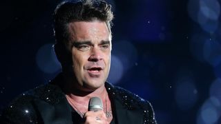 13.08.2013., Zagreb – Britanski pjevac Robbie Williams odrzao je koncert na maksimirskom stadionu u sklopu turneje Take the crown. Photo: Petar Glebov/Pixsell 13.08.2013., Zagreb – Britanski pjevac Robbie Williams odrzao je koncert na maksimirskom stadionu u sklopu turneje Take the crown. Photo: Petar Glebov/Pixsell