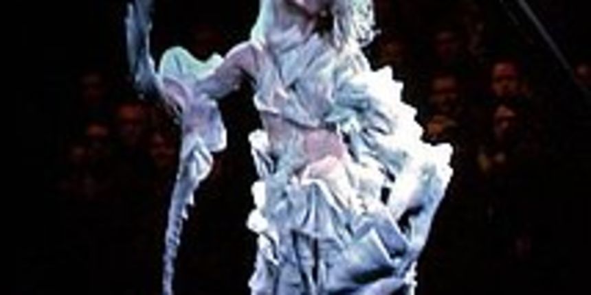 Kate Moss hologram (Coutorture.com) Kate Moss hologram (Coutorture.com)