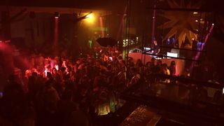 Spektar party u Aquarius klubu