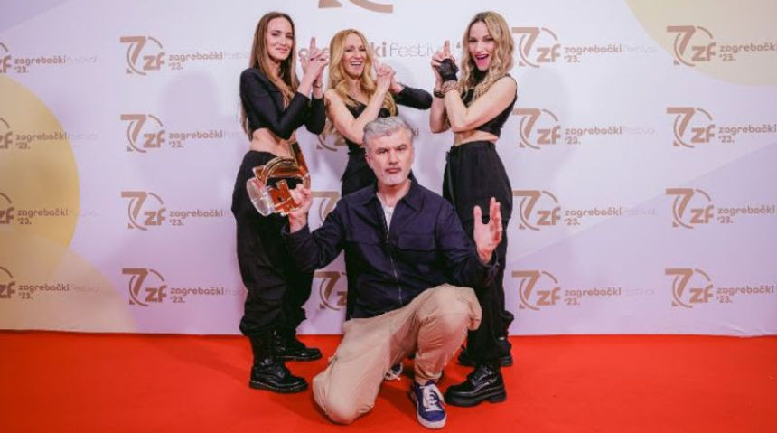 Feminnem i Alejuandro Buendija Feminnem i Alejuandro Buendija