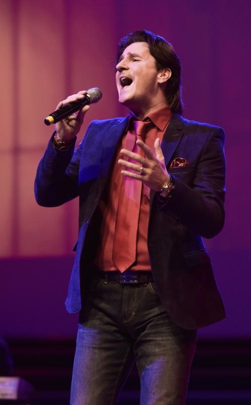 KD Lisinski: Prijatelji i Kemo – Hiljade pahulja bijelih KD Lisinski: Prijatelji i Kemo – Hiljade pahulja bijelih