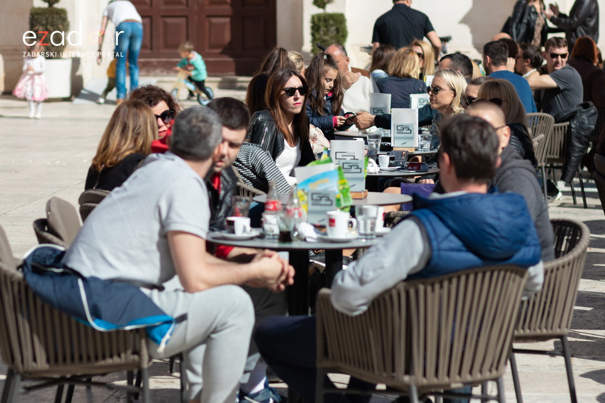 Đir po gradu, subotnja špica 9. ožujka 2019. Đir po gradu, subotnja špica 9. ožujka 2019.