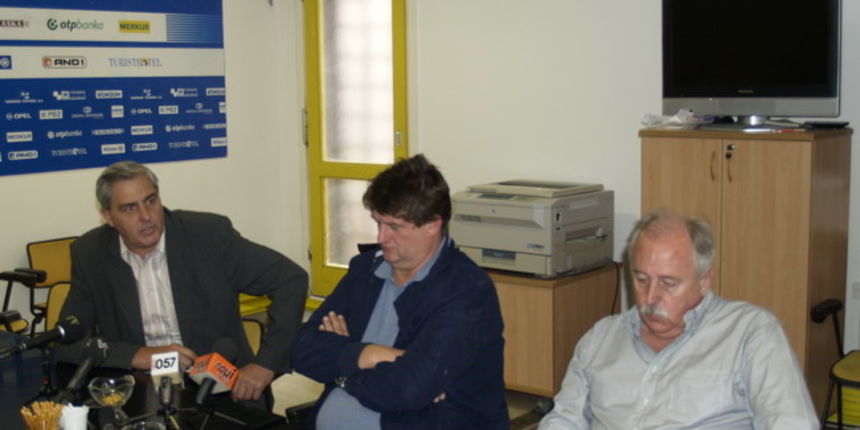 Lorbek, Lisac i Bilic, presica NLB lige u Jazinama 19.9.2008.