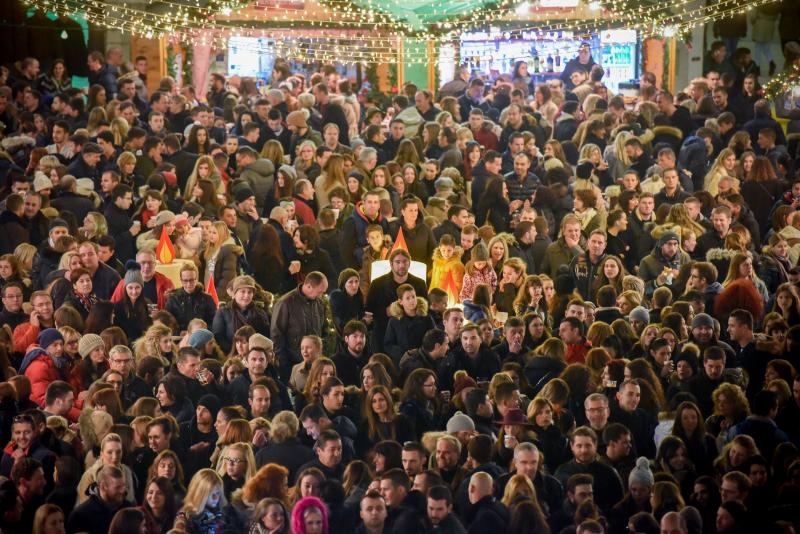 Advent u Zadru: Neponovljivi Neno Belan ponovo oduševio Zadrane. Foto: Dino Stanin/PIXSELL Advent u Zadru: Neponovljivi Neno Belan ponovo oduševio Zadrane. Foto: Dino Stanin/PIXSELL