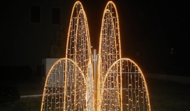 Blagdanska rasvjeta Biograd/Foto: Diana Everle