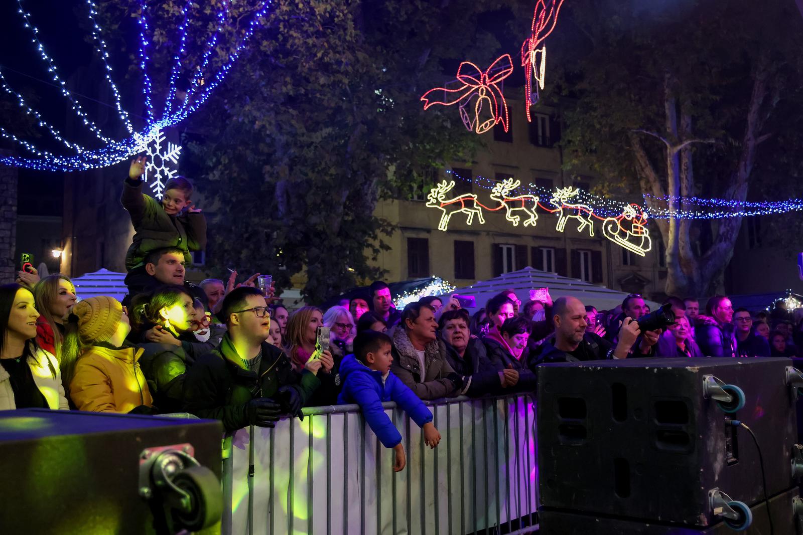 Mladen Grdović koncertom otvorio Advent u Zadru