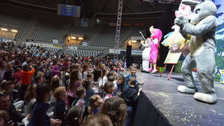 Predstava “Maša i Medvjed” moskovskog Dječjeg kazališta oduševila zadarske mališane Predstava “Maša i Medvjed” moskovskog Dječjeg kazališta oduševila zadarske mališane