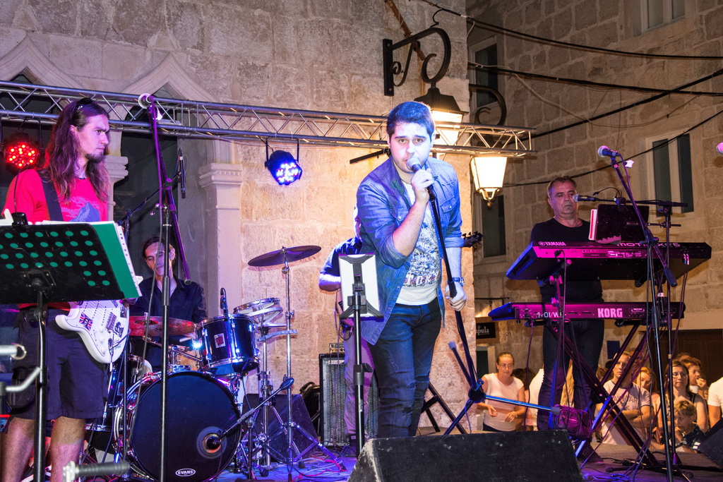 Proslava blagdana Velike Gospe u Pagu Proslava blagdana Velike Gospe u Pagu