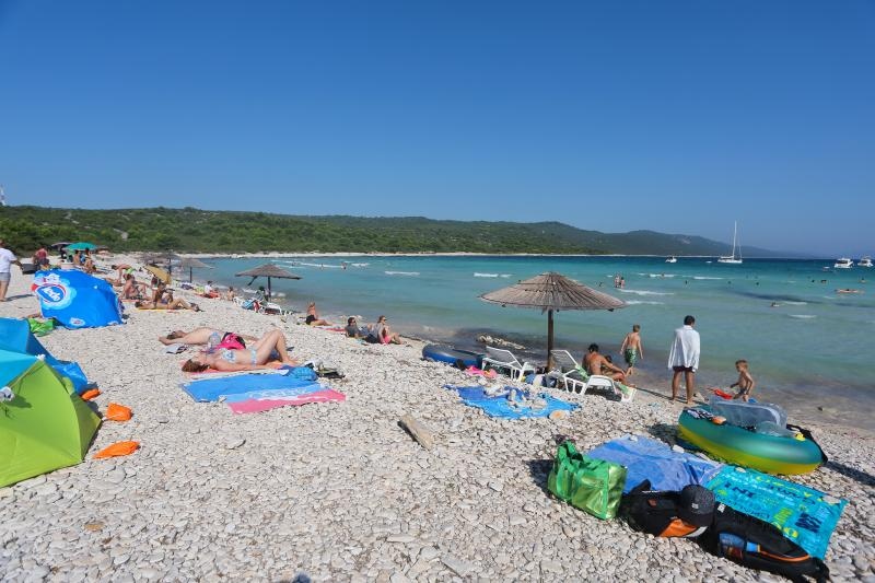 Ljetni dana na dugootočkoj plaži Sakarun, biseru Mediterana s prekrasnim tirkiznim morem, Foto: Filip Brala/PIXSELL Ljetni dana na dugootočkoj plaži Sakarun, biseru Mediterana s prekrasnim tirkiznim morem, Foto: Filip Brala/PIXSELL