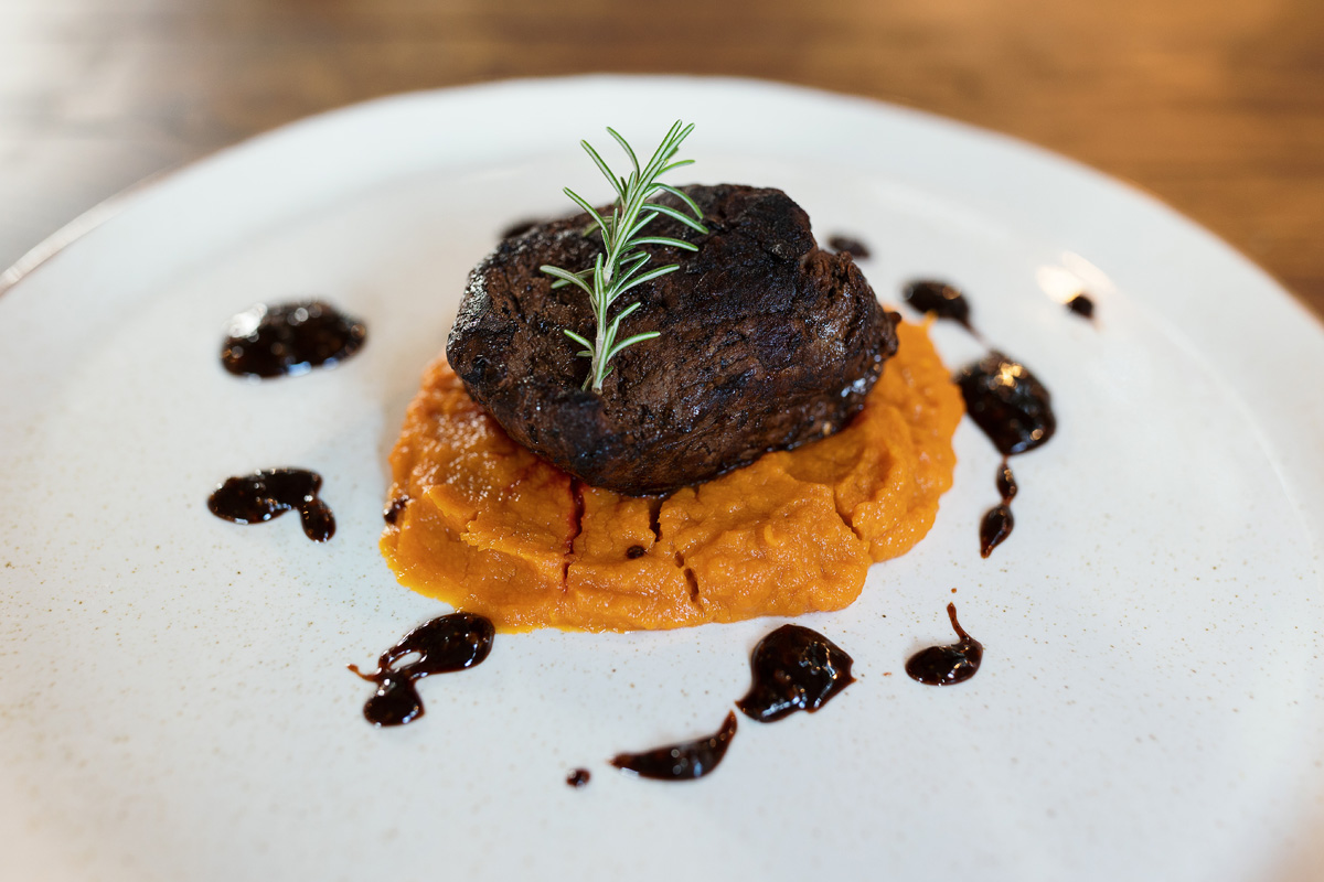 Posjetili smo novootvoreni Public Steak & Burger House u Zadru