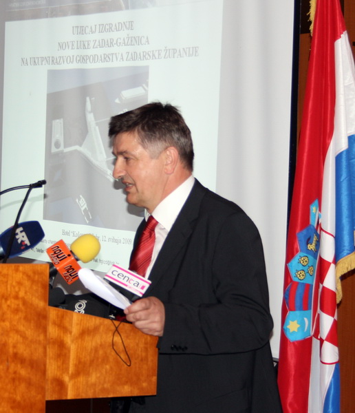 Hotel Kolovare: Premijer Sanader na prezentaciji Luke Gazenica