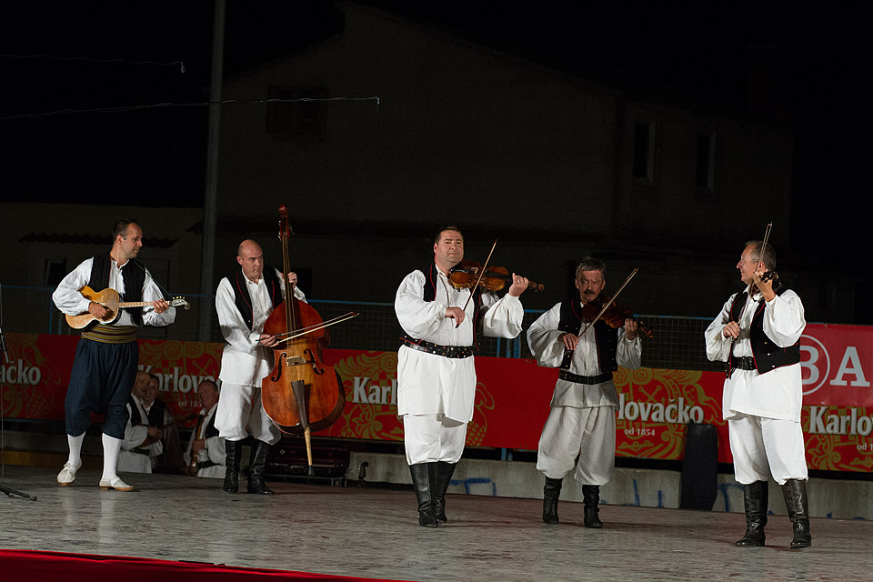 Bibinje: Nastup ansambla Lado, foto: Leo Banić