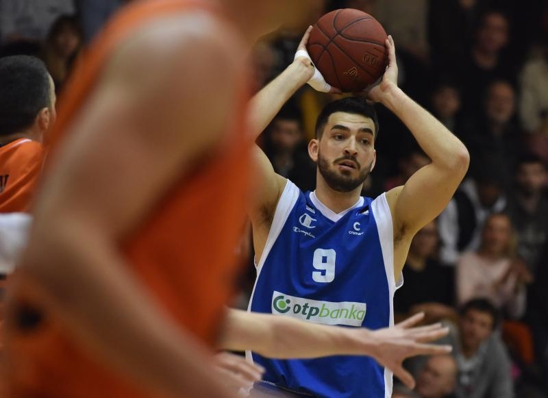 A-1 liga, 15. kolo: GKK Šibenik – KK Zadar 64-53 A-1 liga, 15. kolo: GKK Šibenik – KK Zadar 64-53