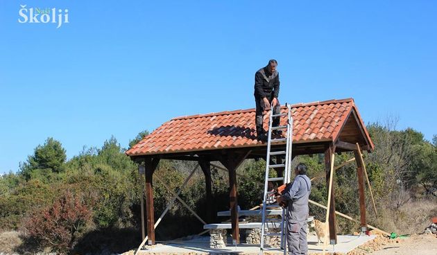 Uređuju se vidikovci i odmorišta u sklopu projekta “Avantura otok”