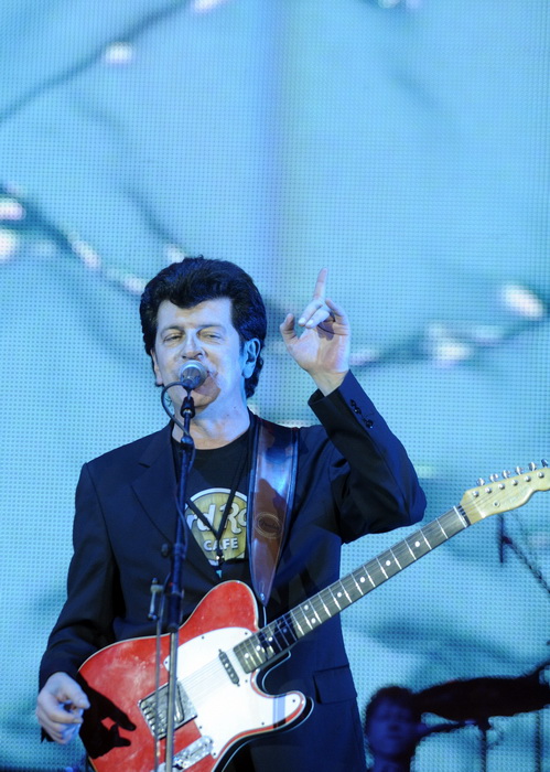 Split, 180311.
Spaladium Arena.
Koncert Bajaga u splitskoj Spaladium Areni ispunio je ocekivanja i dvorana je bila gotovo puna.
Foto: Paun Paunovic / CROPIX Split, 180311.
Spaladium Arena.
Koncert Bajaga u splitskoj Spaladium Areni ispunio je ocekivanja i dvorana je bila gotovo puna.
Foto: Paun Paunovic / CROPIX