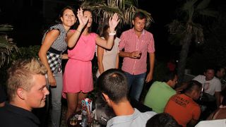 Vagabundo bar Vir: After party uz grupu Magazin, foto: Iva Perinčić Vagabundo bar Vir: After party uz grupu Magazin, foto: Iva Perinčić