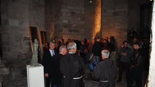 Kiparska izložba “Vjetar iz duše” fra Jokaima Gregova u crkvi Sv. Donata Kiparska izložba “Vjetar iz duše” fra Jokaima Gregova u crkvi Sv. Donata